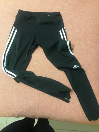 Mallas Adidas licra xs de segunda mano por 10 EUR en Parets del Vallès en  WALLAPOP