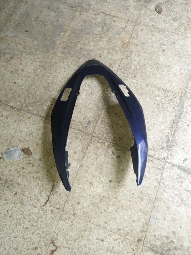 honda vfr 800 colin trasero