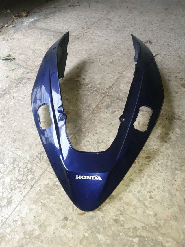 honda vfr 800 colin trasero