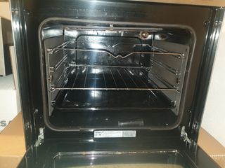 Horno con vitrocerámica Corberó de segunda mano por 150 EUR en Bilbao en  WALLAPOP