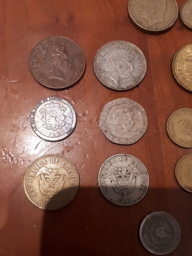 Se vende colección de monedas