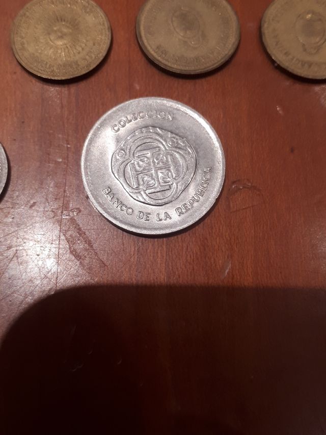 Se vende colección de monedas