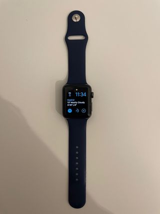 Apple watch 3 segunda mano en Pozuelo de Alarcón en WALLAPOP