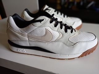 ZAPATILLAS NIKE EDICION LIMITADA NUMERO 47 de segunda mano por 40 EUR en  Avilés en WALLAPOP