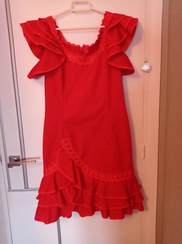 Vestido de flamenca corto.