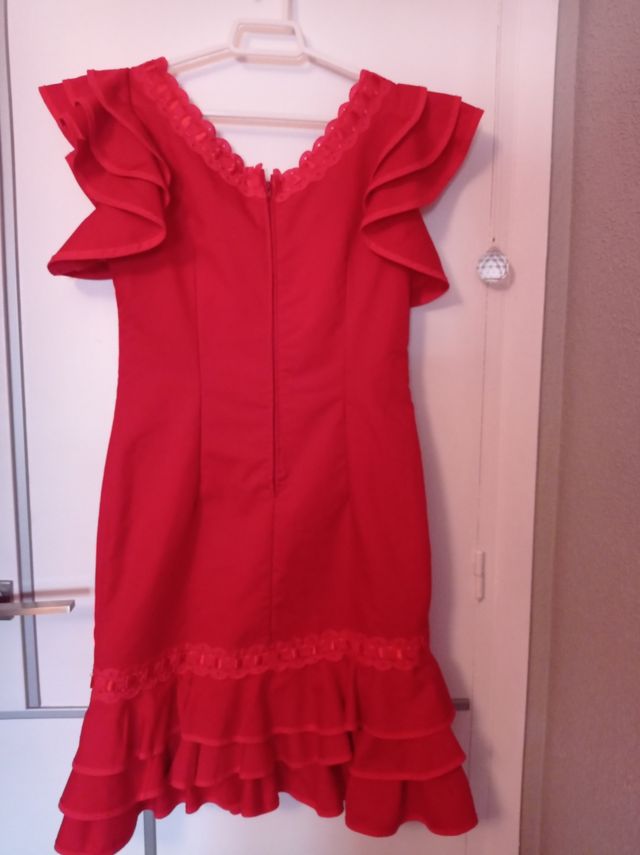 Vestido de flamenca corto.