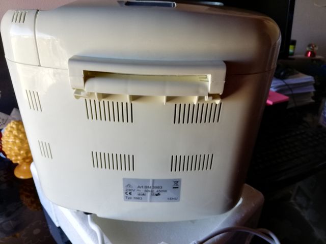 Macchina per fare il pane