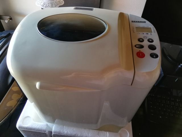 Macchina per fare il pane