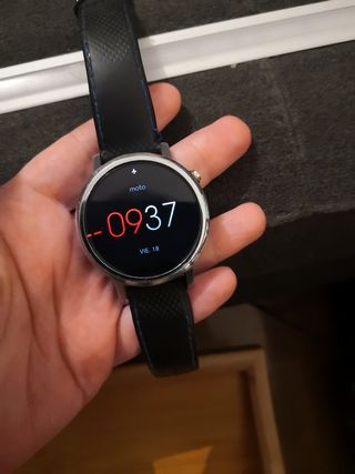 La segunda generación del Moto 360 llegaría acompañado del Moto 360 Sport
