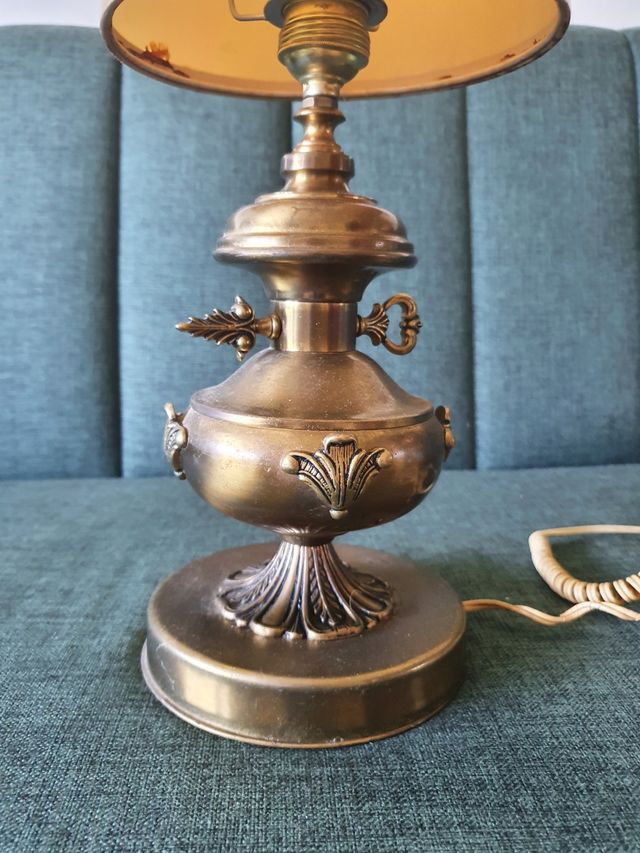 Lámpara de sobremesa