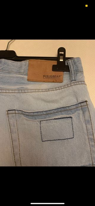 Pantalon corto hombre Pull \u0026amp;Bear de segunda mano por 10 EUR en Madrid  en WALLAPOP