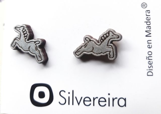 Pendientes de madera y plata