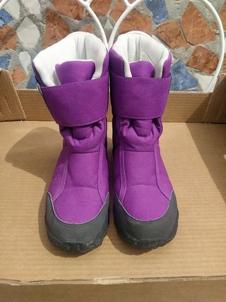 Botas Decathlon Nieve Talla 37 de segunda mano por 12 EUR en Alicante en  WALLAPOP