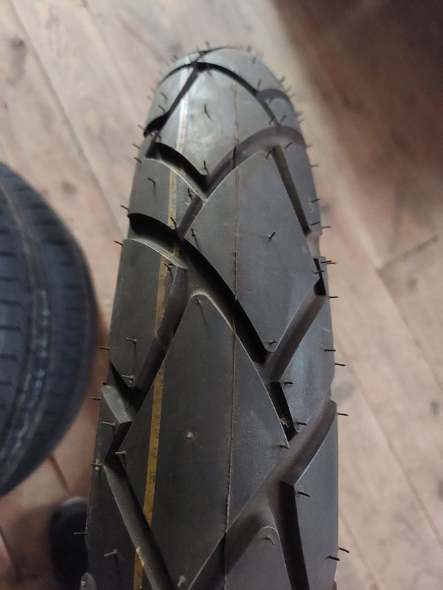 Destocaje neumaticos nuevos moto