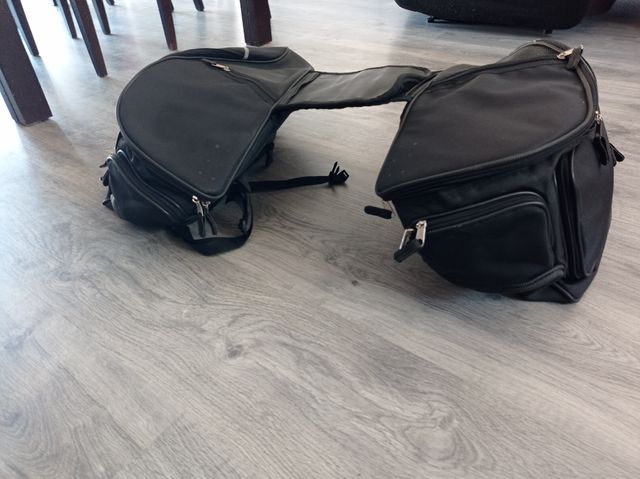 Alforjas moto deportiva