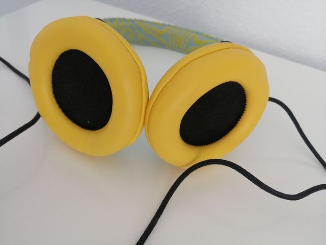 Auriculares Vieta en modelo diadema diseño CB