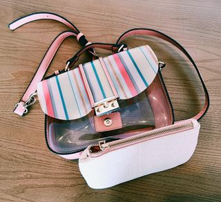 Bolso transparente Parfois de segunda mano por 20 EUR en Granollers en  WALLAPOP