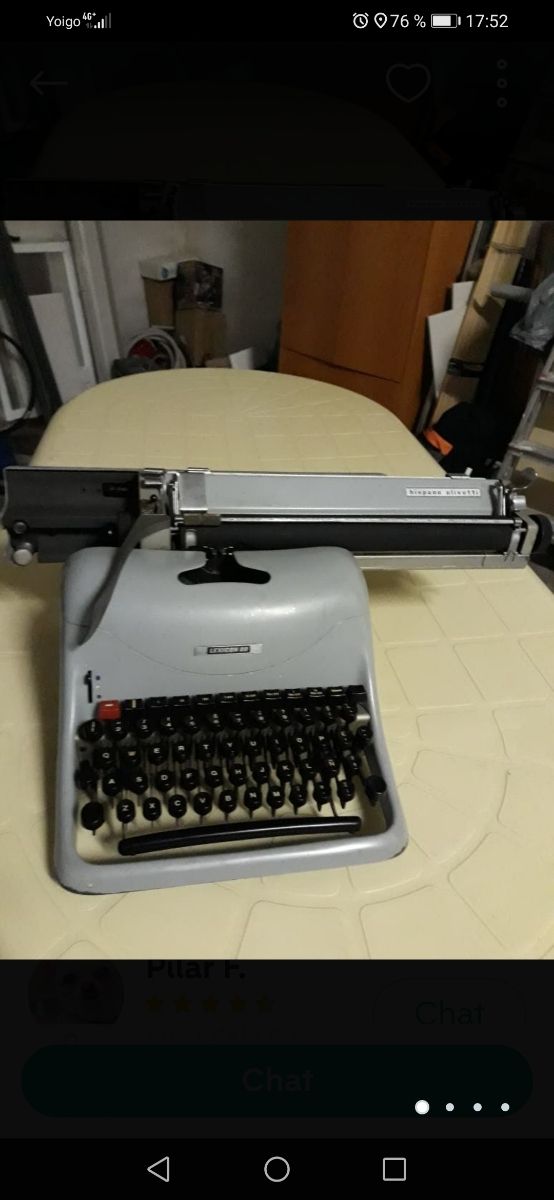 máquina  de escribir antigua