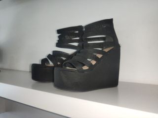 Zapatos plataforma Marypaz núm. 36 de segunda mano por 25 EUR en Sant  Antoni de Vilamajor en WALLAPOP