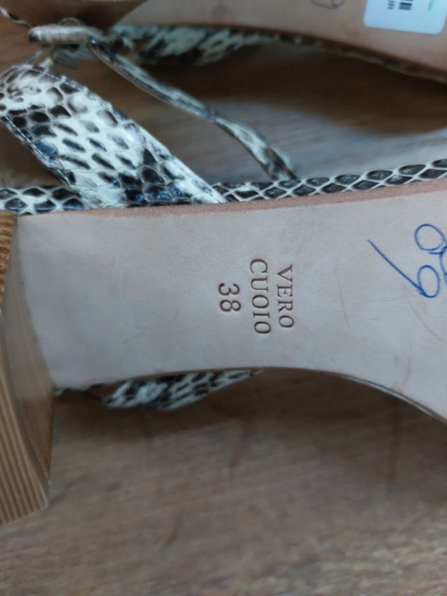 sandalia Gloria Ortiz