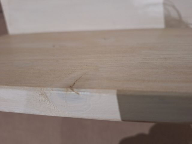 Perchero infantil blanco con 2 estrellas azules