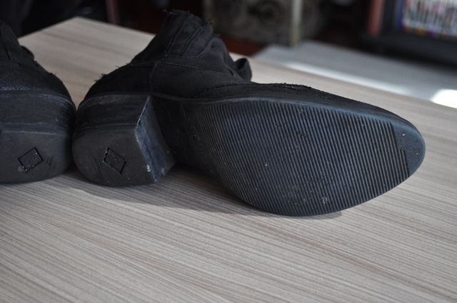 Botín ante negro. Talla 35