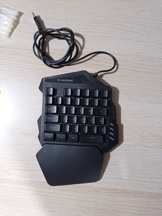 TECLADO 35 TECLAS GAMING