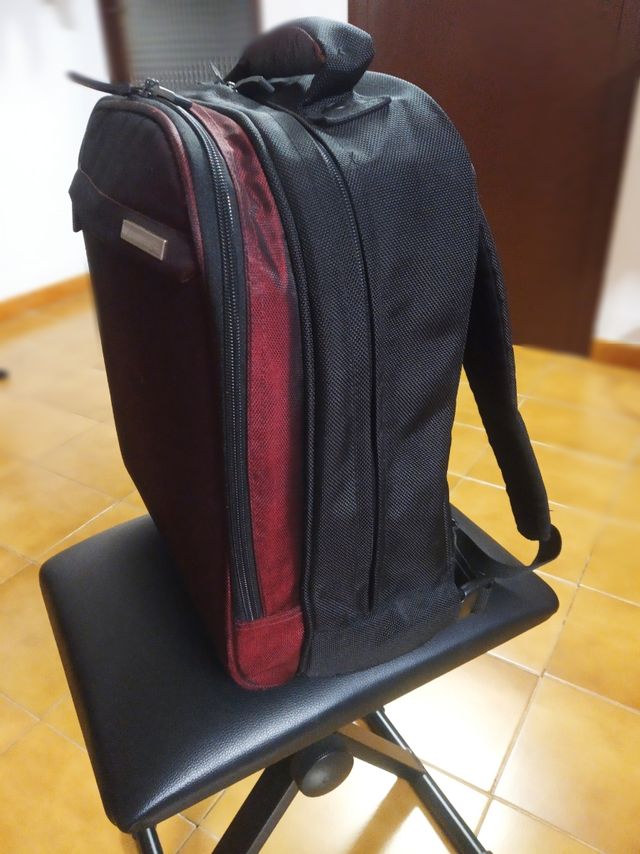 Mochila, Maletin.