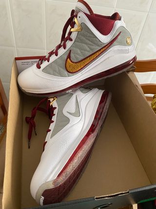 Nike Air Max Lebron 7 Retro \