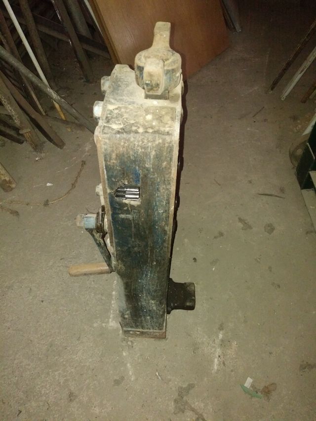 Gato mecánico antiguo