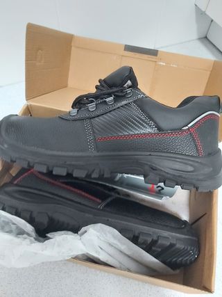 Calzado seguridad Wurth Modyf T43 de segunda mano por 35 EUR en Bilbao en  WALLAPOP