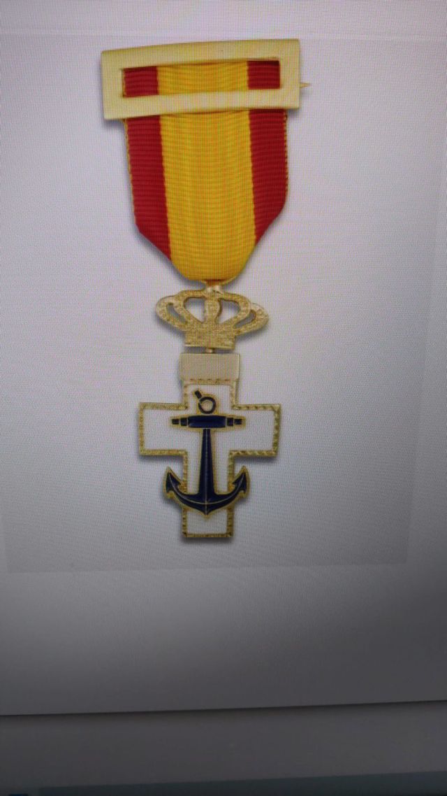 MEDALLA CRUZ AL MÉRITO NAVAL