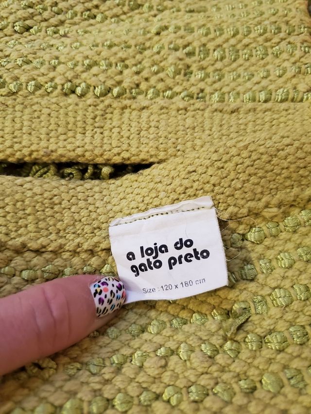 Alfombra grande en perfecto estado 1,87x1,25