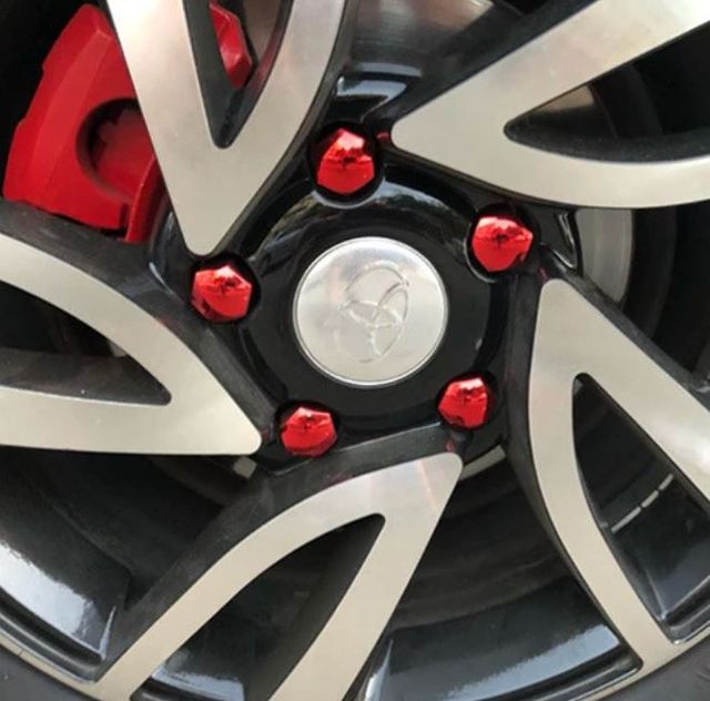 TAPA TUERCA LLANTA CUBRE CUBO PERNO 17mm y 21mm