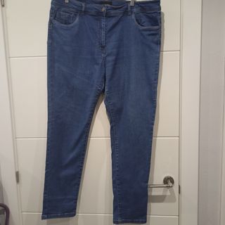 Pantalón vaquero \