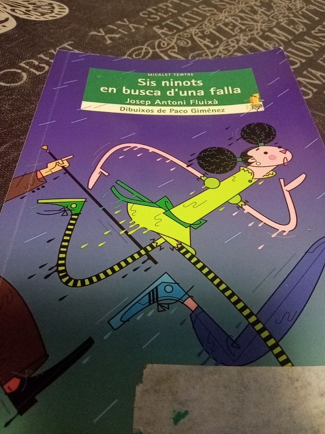 Seis Ninots em busca de uma falha