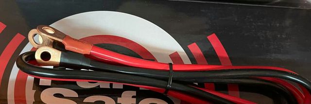 CONVERTIDOR DE 220V Y BATERIA