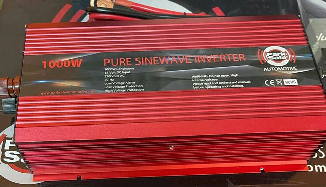 CONVERTIDOR DE 220V Y BATERIA