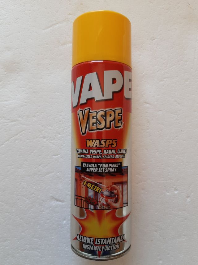 Elimina vespe, ragni, cimici. Do anche tre omaggi.