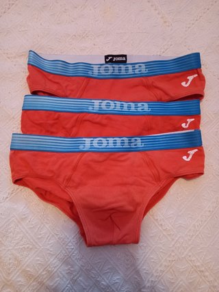 3 calzoncillos niños Joma, talla 6-8 de segunda mano en Zaragoza en WALLAPOP
