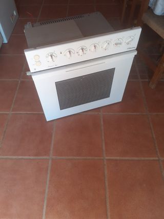 Horno de segunda mano por 80 EUR en Málaga en WALLAPOP