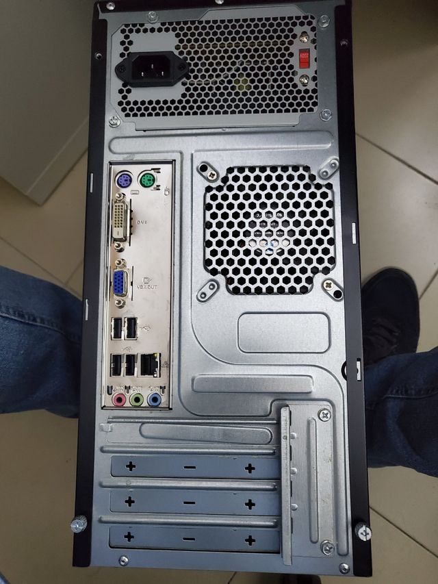 ordenador i3 4g 500g disco w10 con wifi