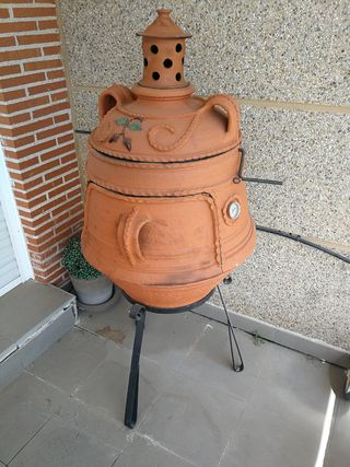 Horno barbacoa de barro de segunda mano por 249 EUR en Arroyomolinos en  WALLAPOP