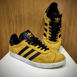 Zapatillas Adidas Gazelle Amarillo de segunda mano por 10 EUR en Zaragoza  en WALLAPOP