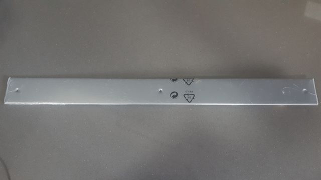 Barra con imanes Ikea sin estrenar