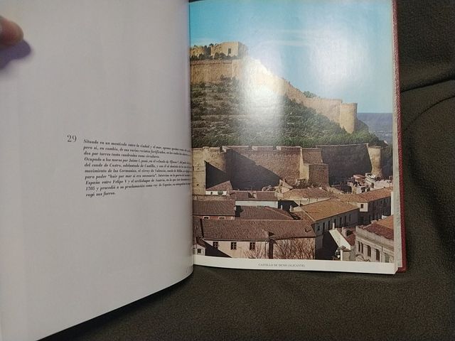 "Castillos de España" Salvat