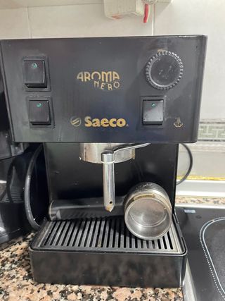 Cafetera SAECO de segunda mano por 25 EUR en Alicante en WALLAPOP