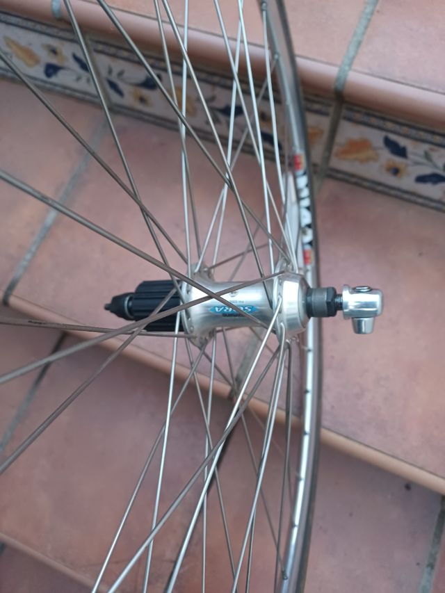 Rueda de bicicleta 650 x23