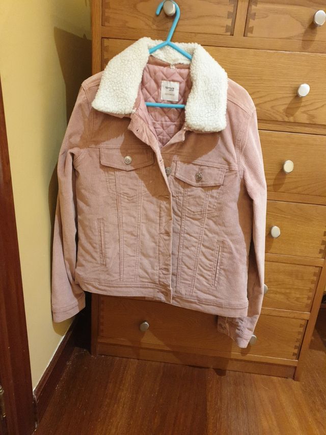 Cazadora de pana rosa