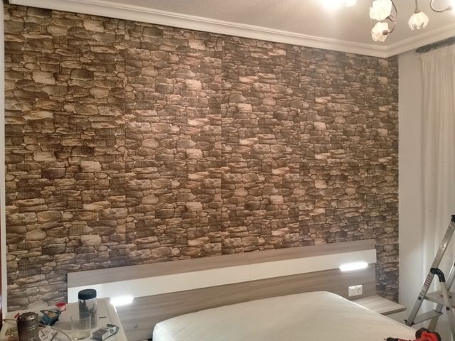 embellecimiento pared imitación piedra en relieve